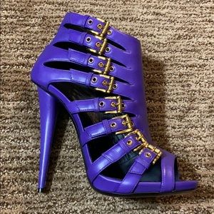 Giuseppe Zanotti purple open toe shoes